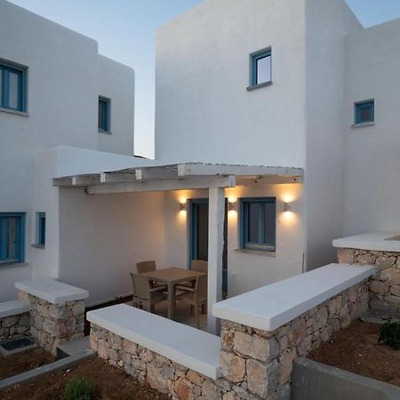Camvillia Donoussa Village Suites Ngoại thất bức ảnh